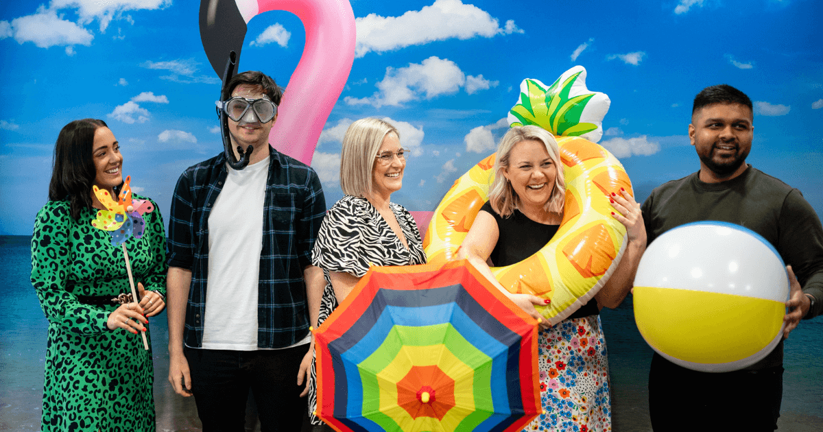 Apply to join the entertainment team parkdean resorts careers